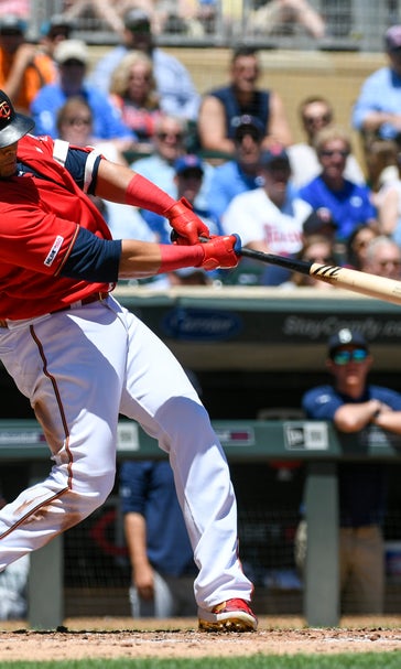 Nelson Cruz homers has 3 RBIs as Twins rout M's 10-5